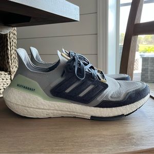 Adidas Ultraboost Sneaker (Men’s 11.5) 2022